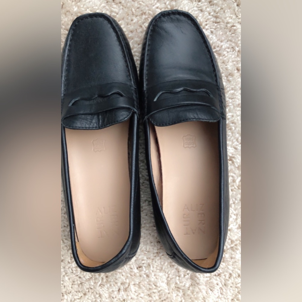 Naturalizer size 8.5.